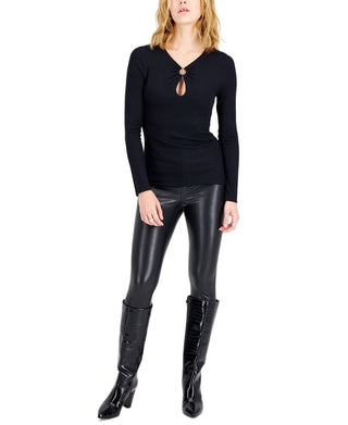Vienne Ribbed Ring Keyhole Top