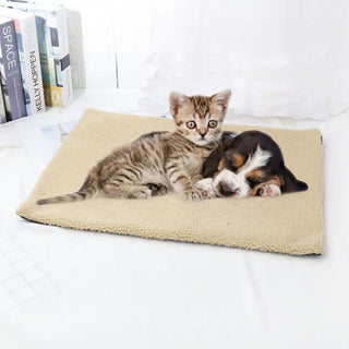 Self-Warming Fleece Pet Mat for Dogs and Cats