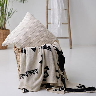 Salmo Cable Knit Decorative Pillow Cover