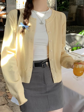 Long Sleeve O-Neck Button-Down Cardigan