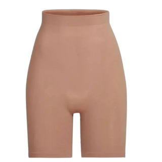 SKIMS Everyday Sculpt Above The Knee Short