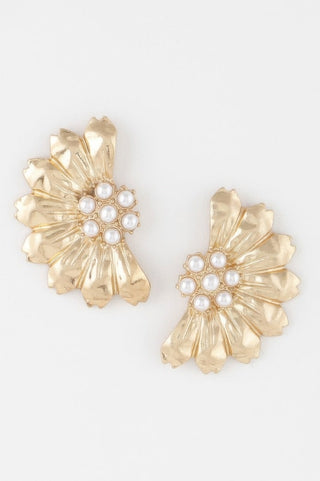 Ladysmith Pearl Floral Earrings