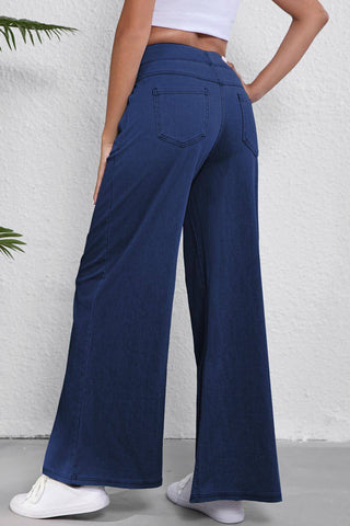 Medium Wash Straight Leg Casual Jeans