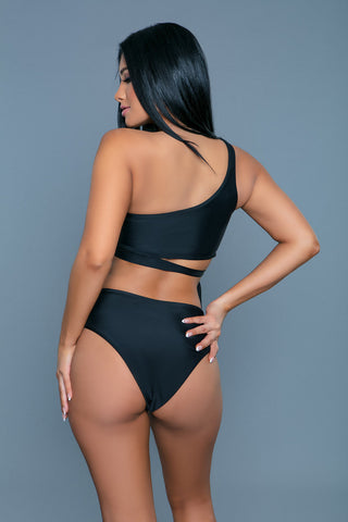 Kelly Kini