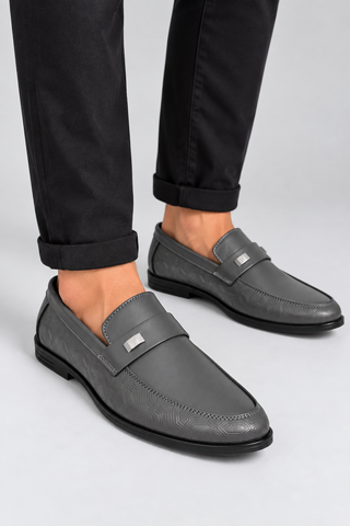 Carson Classic Grooved Loafer