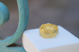 Gold Leaf Ring 14K