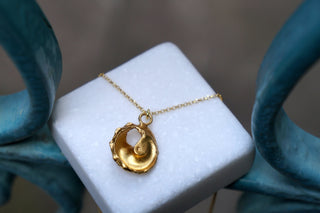 Solid Gold Sea Shell Necklace
