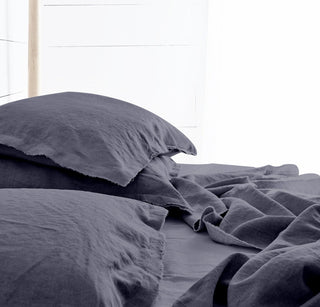 Raw Edged Linen 3-Piece Duvet & Sheet Set