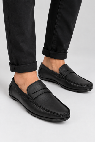 Santa Cruz Classic Stitched Loafer