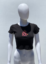 Load image into Gallery viewer, Graphic Crop Top
