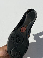 Load image into Gallery viewer, Wedge Thong Sandals
